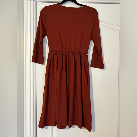 Zenana Knee Length Rust Color Dress - Picture 3 of 10